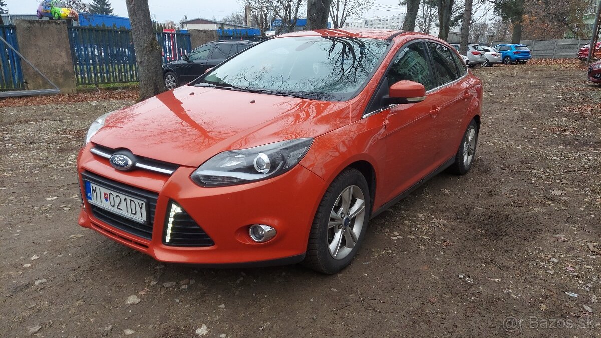 Ford Focus 1.6 Ti-VCT Sport