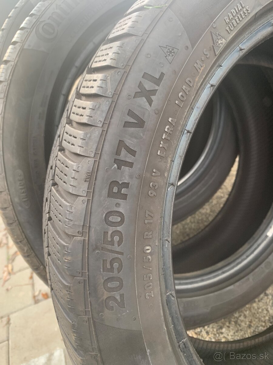 Predam zimne pneumatiky 205/50 R17 V XL