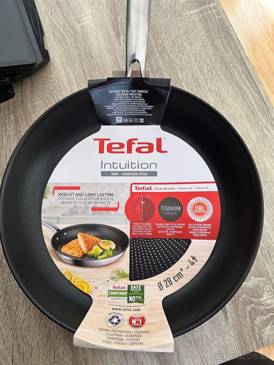 Panvica Tefal 28 cm