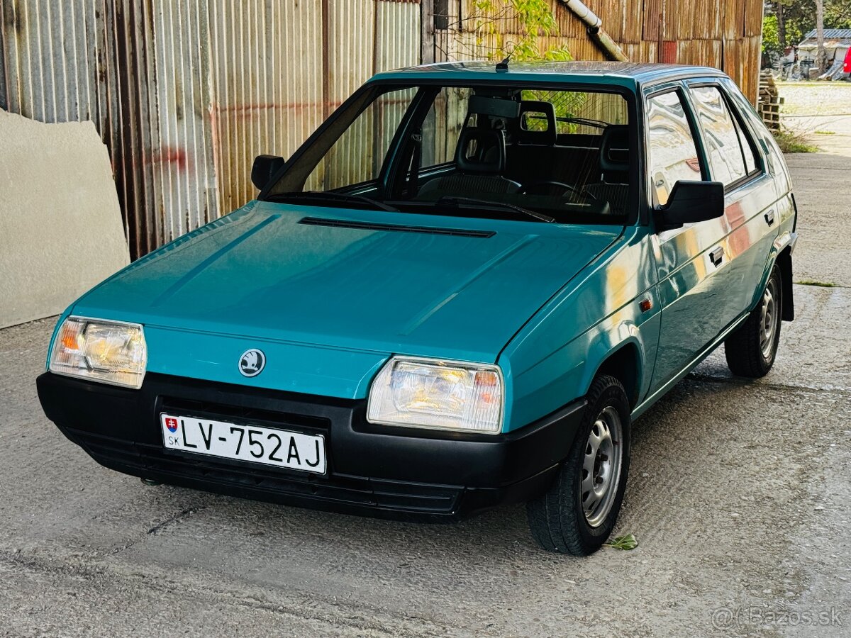 Škoda Favorit 135L