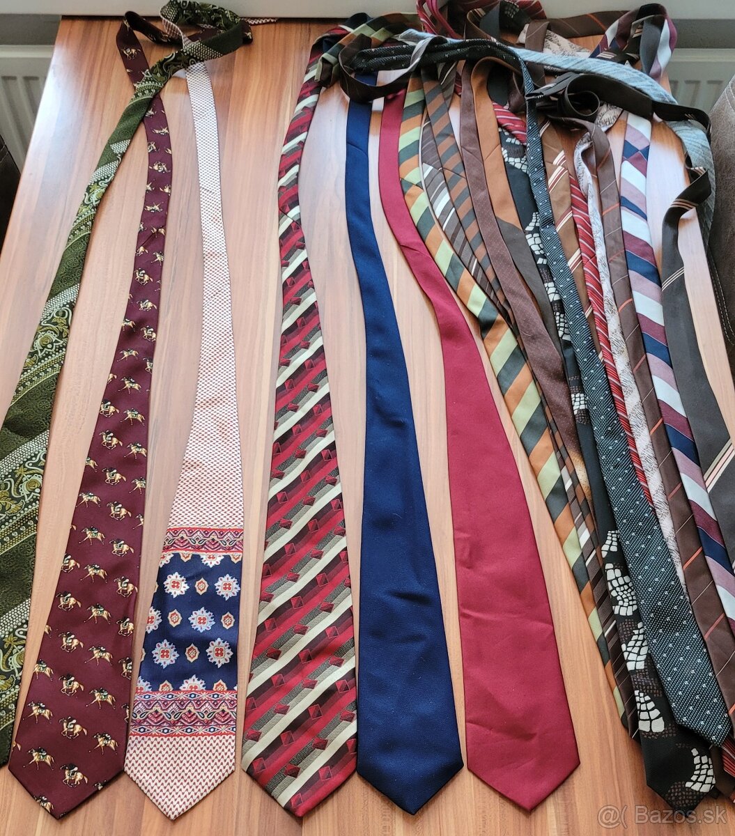 Predám väčšie množstvo rôznych pánskych kravát