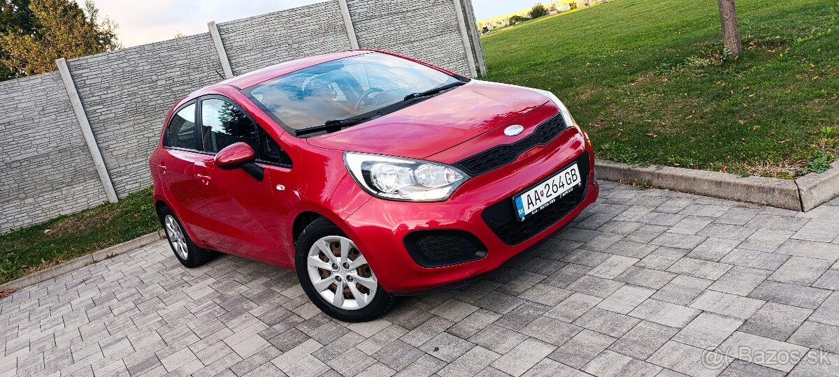 Kia Rio III 2013 1.25i benzin