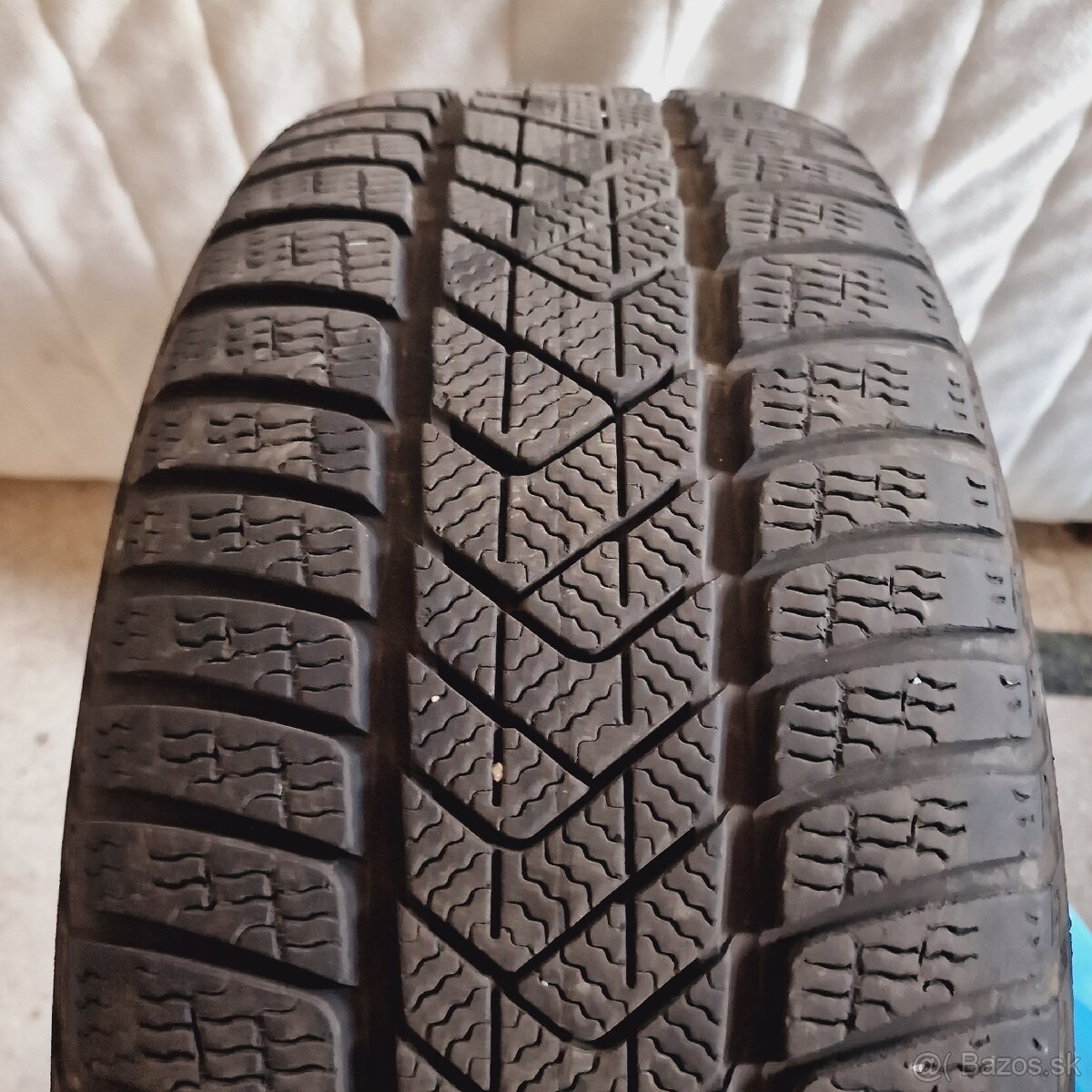 Sada zimne pneu Pirelli Sottozero 3 245/45 R18 100V M+S