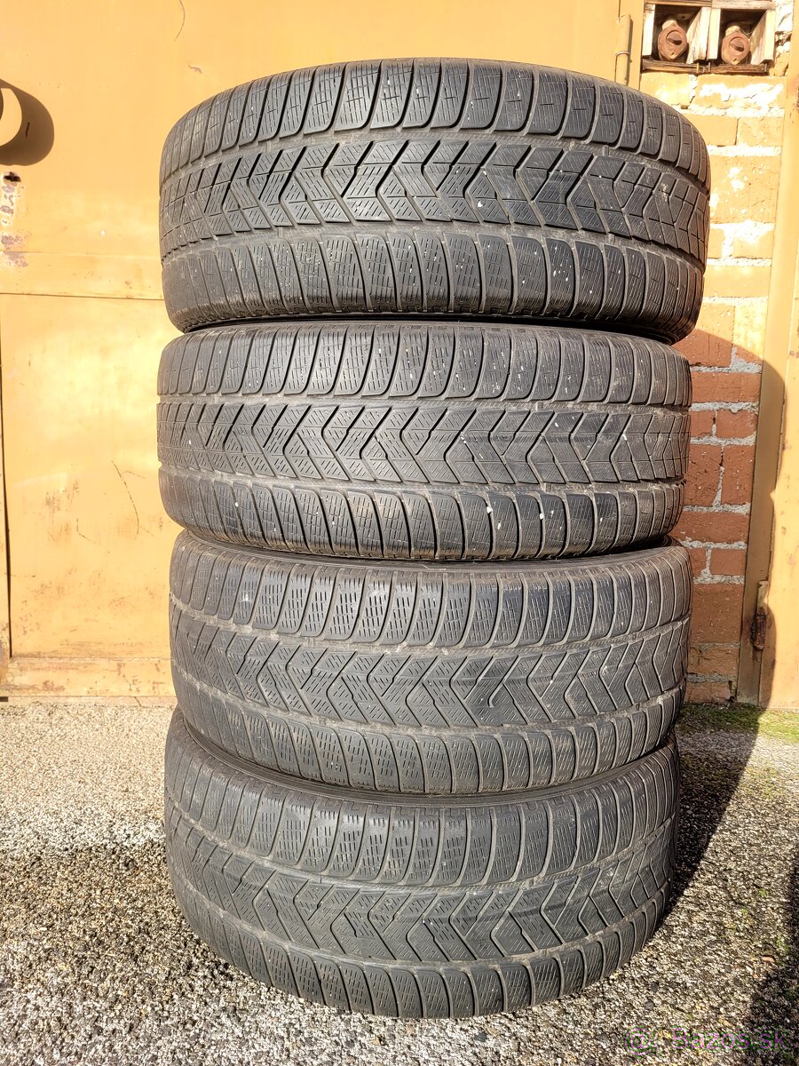 255/60r18 Pirelli