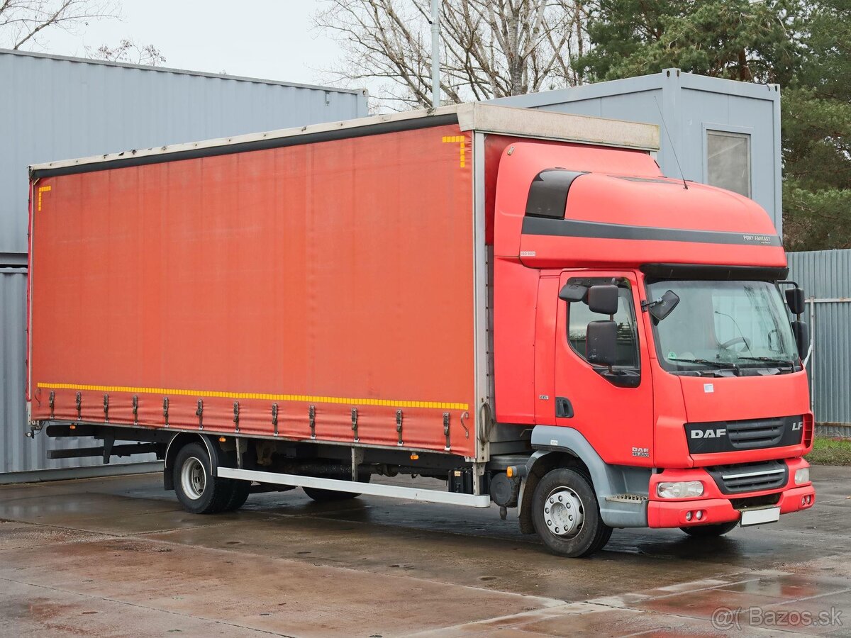 DAF LF 45, EURO 5 EEV, 19 PALET, TŘÍSTRANNÁ SHRNOVACÍ PLACHT