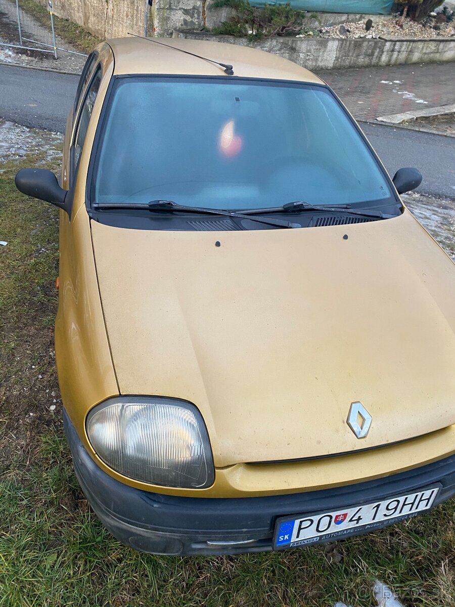 Renault clio 1.2 1998