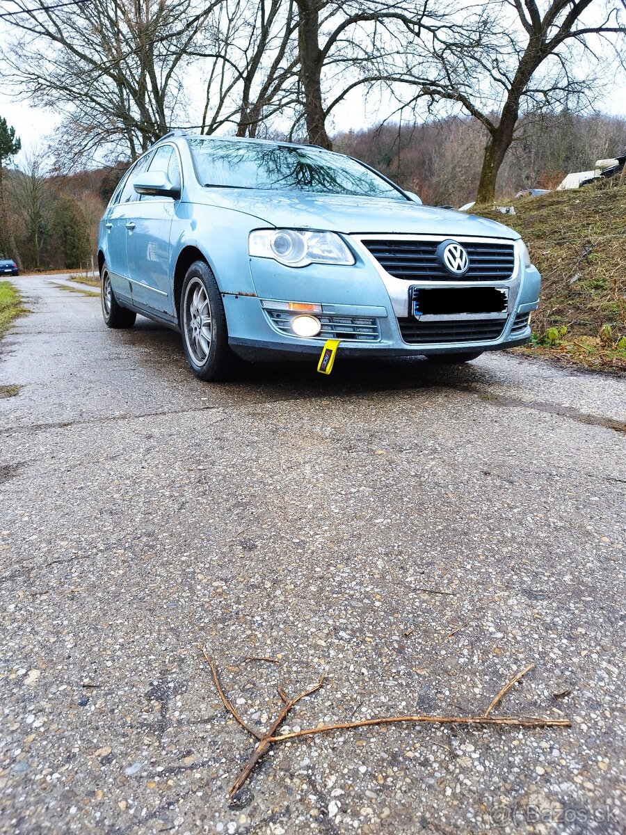 Rozpredám na ND vw Passat B6 variant 2,0 TDI 4x4