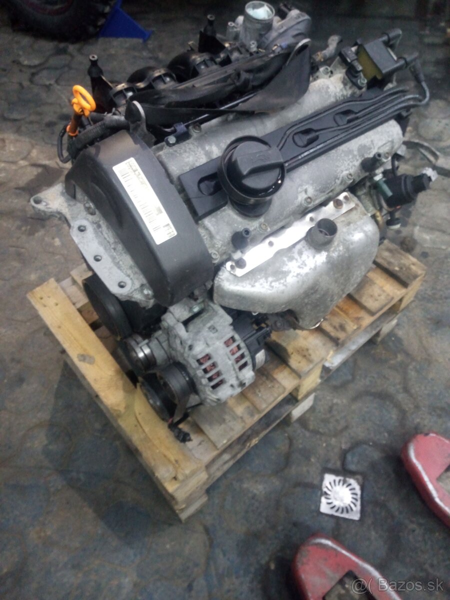 Motor 1.4 . 16V. AUA