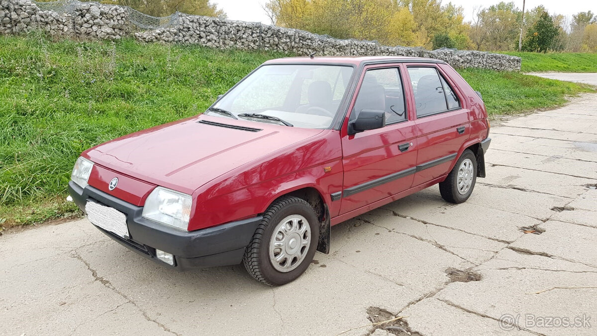 Škoda Favorit 135