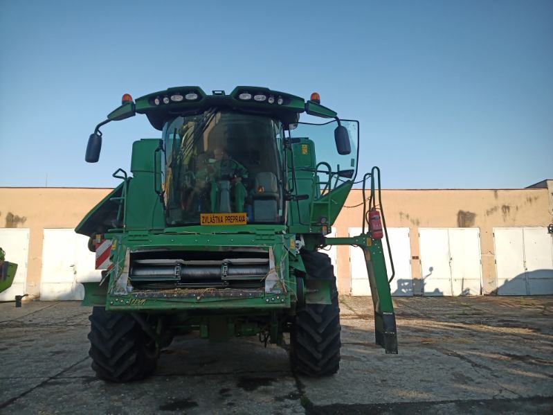 John Deer t660i