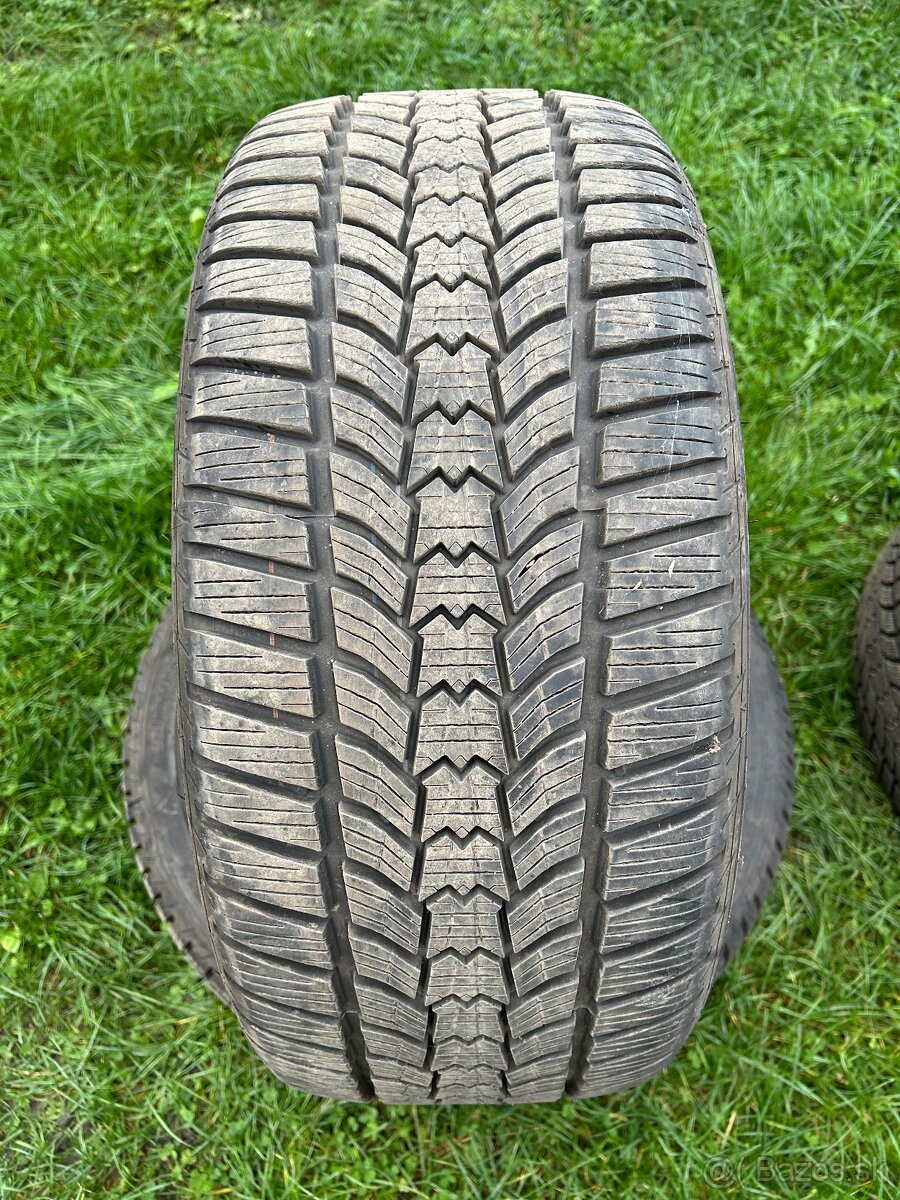 Zimné pneumatiky 225/40R18