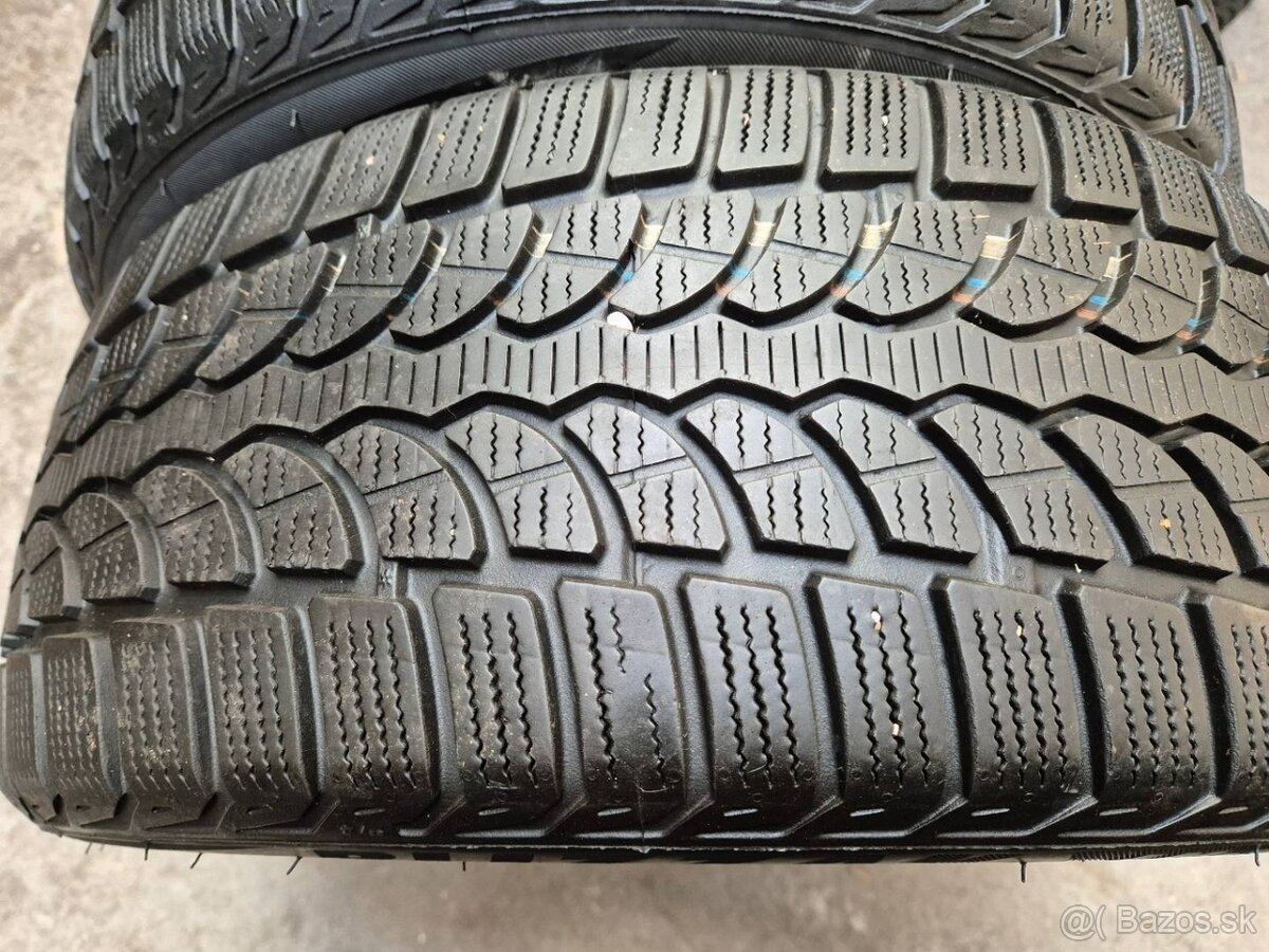 205/50 r17 zimné 2 ks BRIDGESTONE dezén 6,7 mm