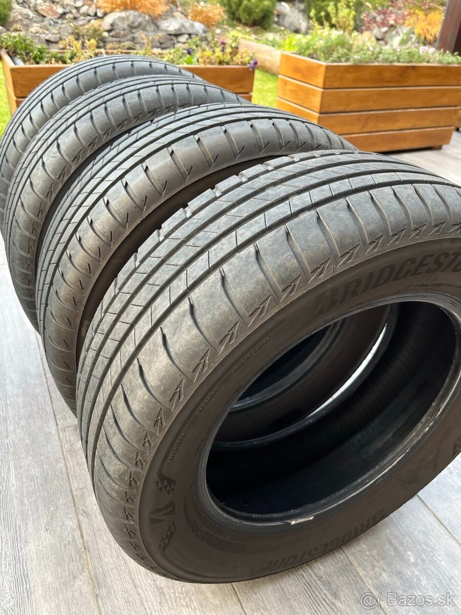 Predam 4x letne pneu Bridgestone Turanza T005 215/60 R16 95V