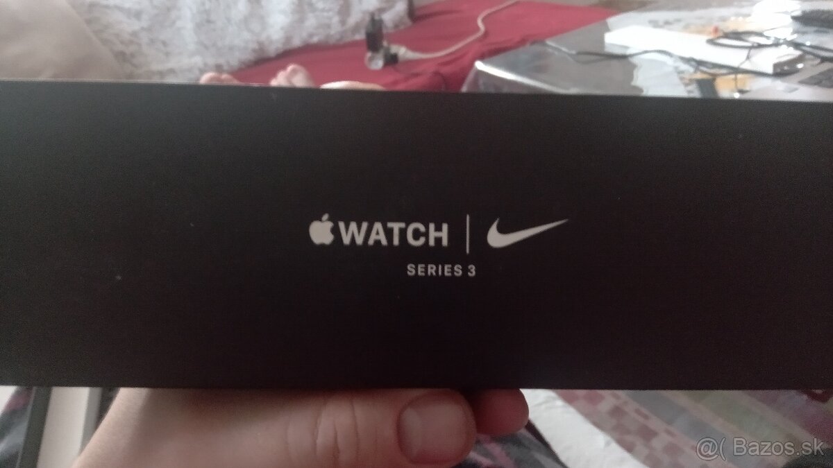 Predám Apple watch series 3 nike