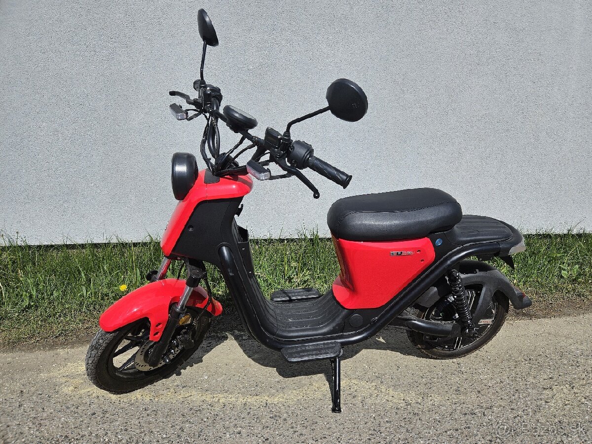 Niu Uqi Scooter