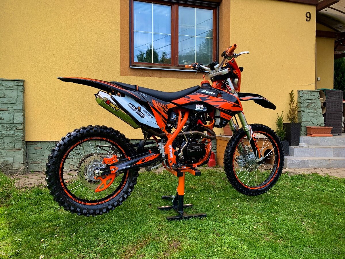 XMOTOS XB-39 250cc 2023 - SUPER STAV... /