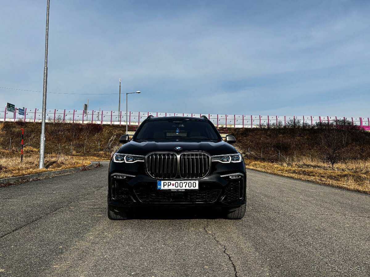 BMW X7 xDrive M50i A/T možný odpočet DPH 