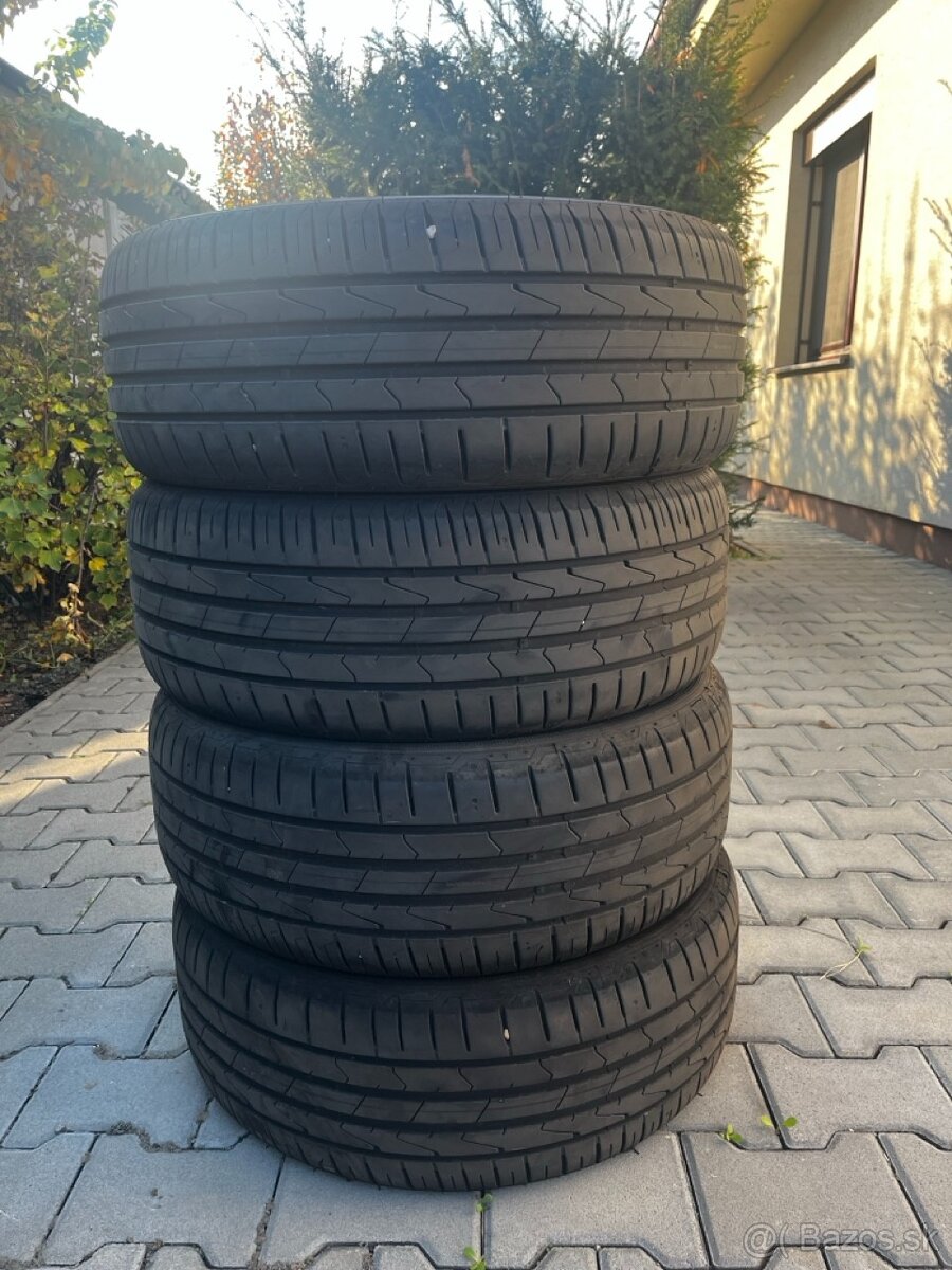 Letné pneu 215/55R17