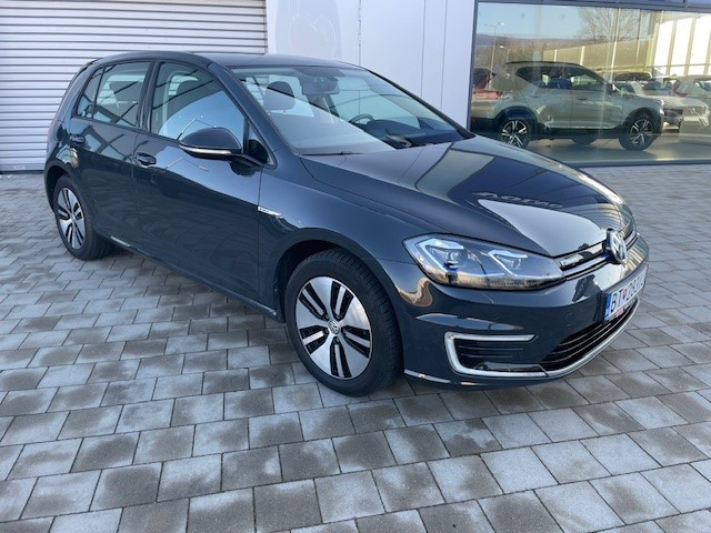 VOLKSWAGEN eGOLF Comfortline