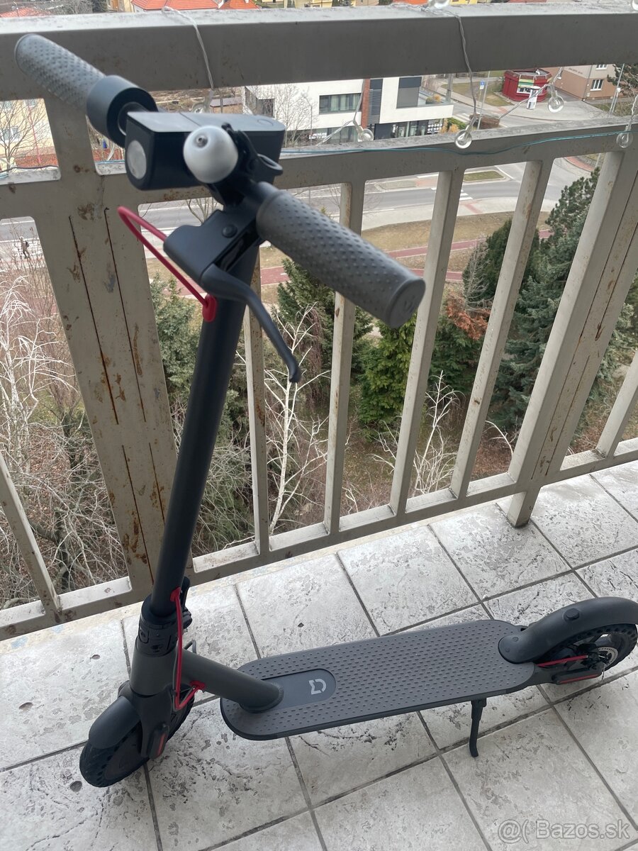 Xiaomi kolobežka M365 Electric Scooter Black