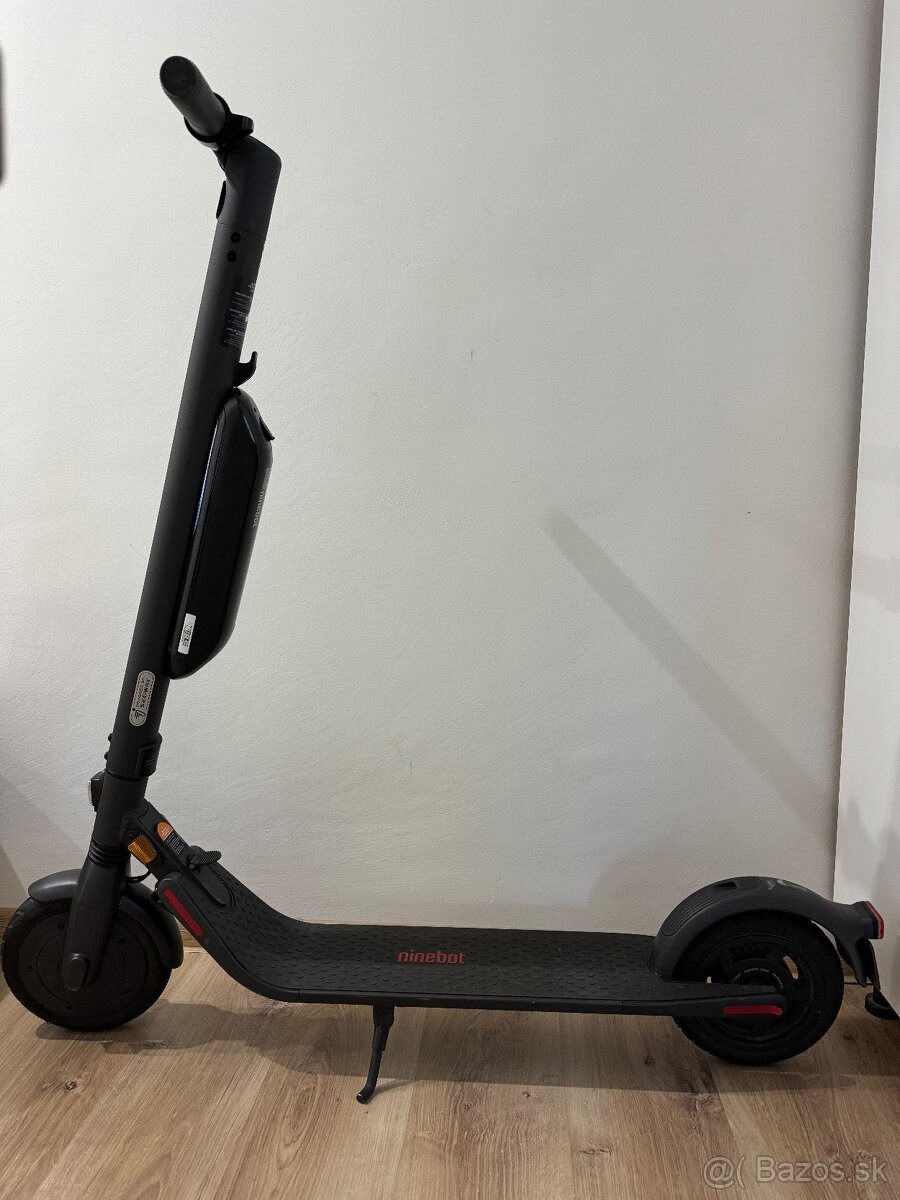 Ninebot Kick Scooter E45D