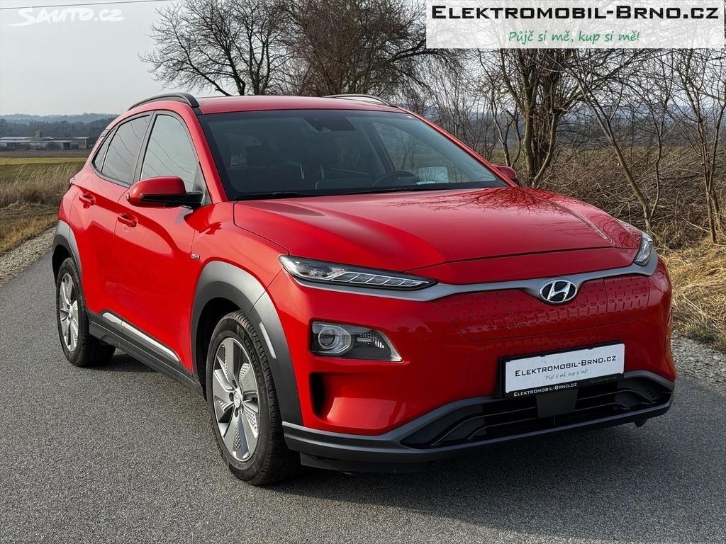 Hyundai Kona, 64 kWh, SoH 100%, TOP Výbava, s DPH 17.890,-