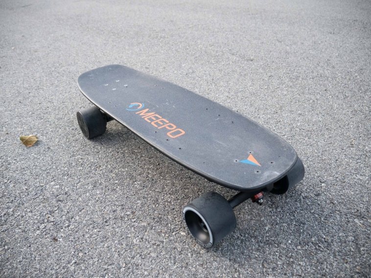 MEEPO MINI 2 ER - elektrický skateboard