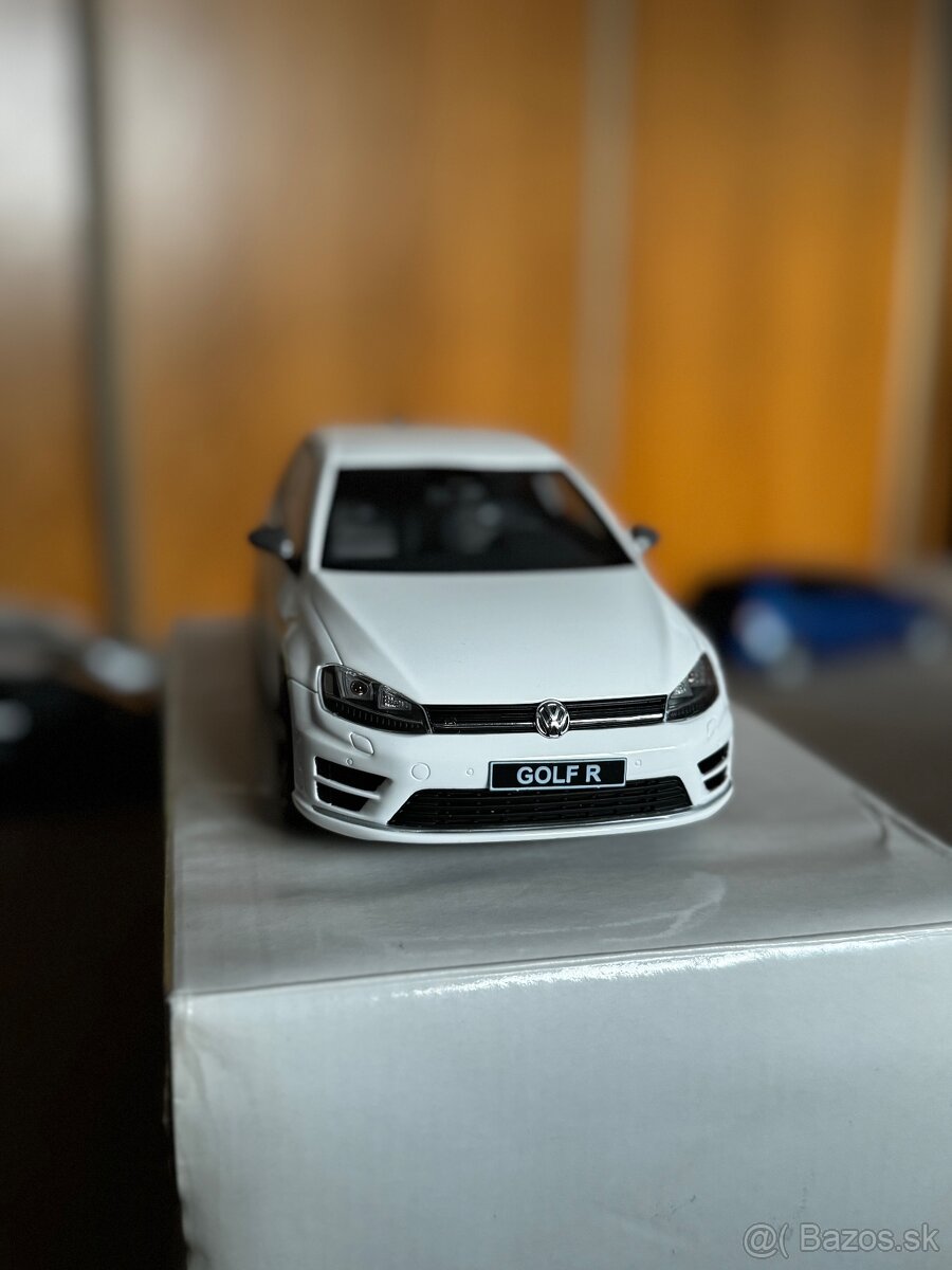 Golf 7R white 1:18