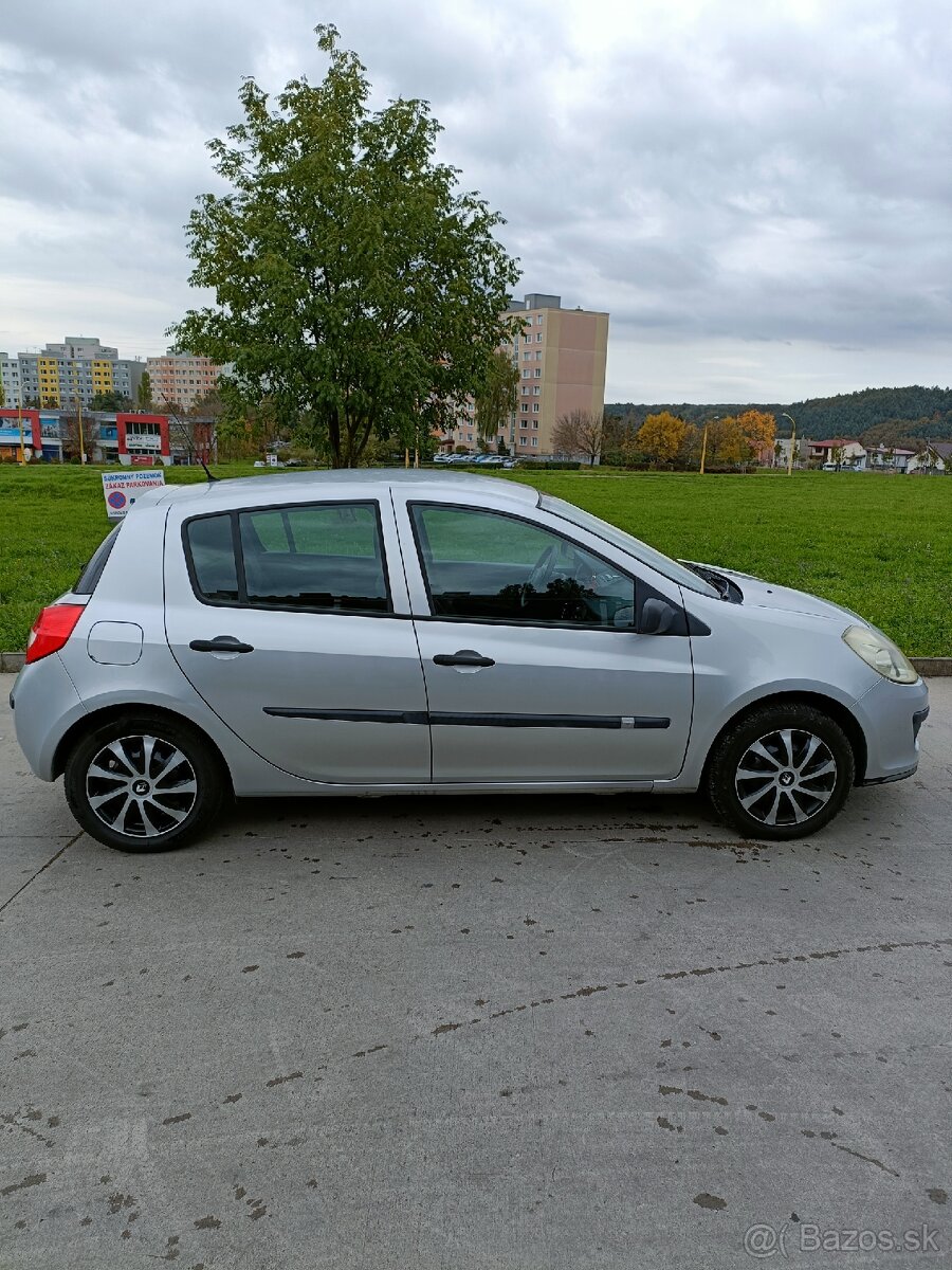 Renault Clio 1.4 72kw