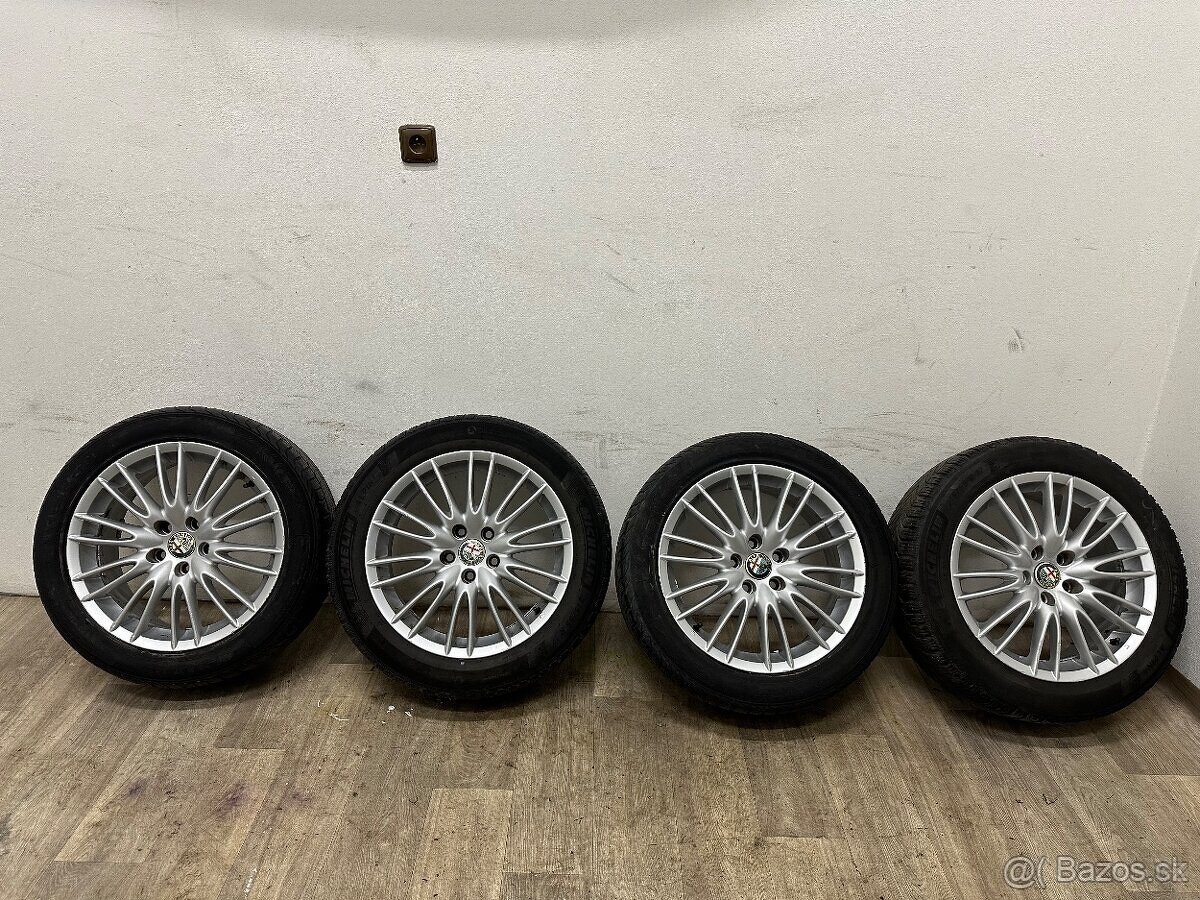 Alu kola Alfa Romeo 5x110 R17 x 7,5