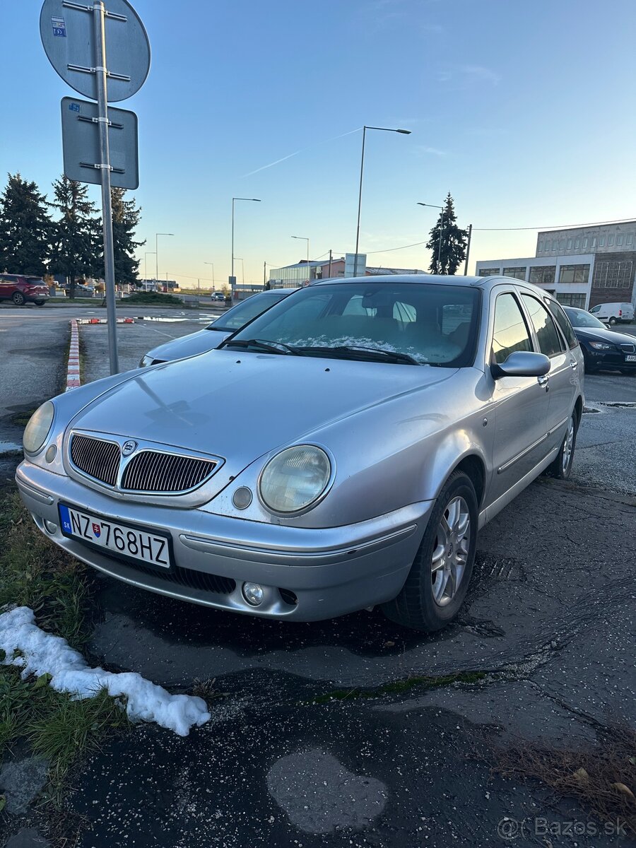 Lancia lybra 2.4jtd