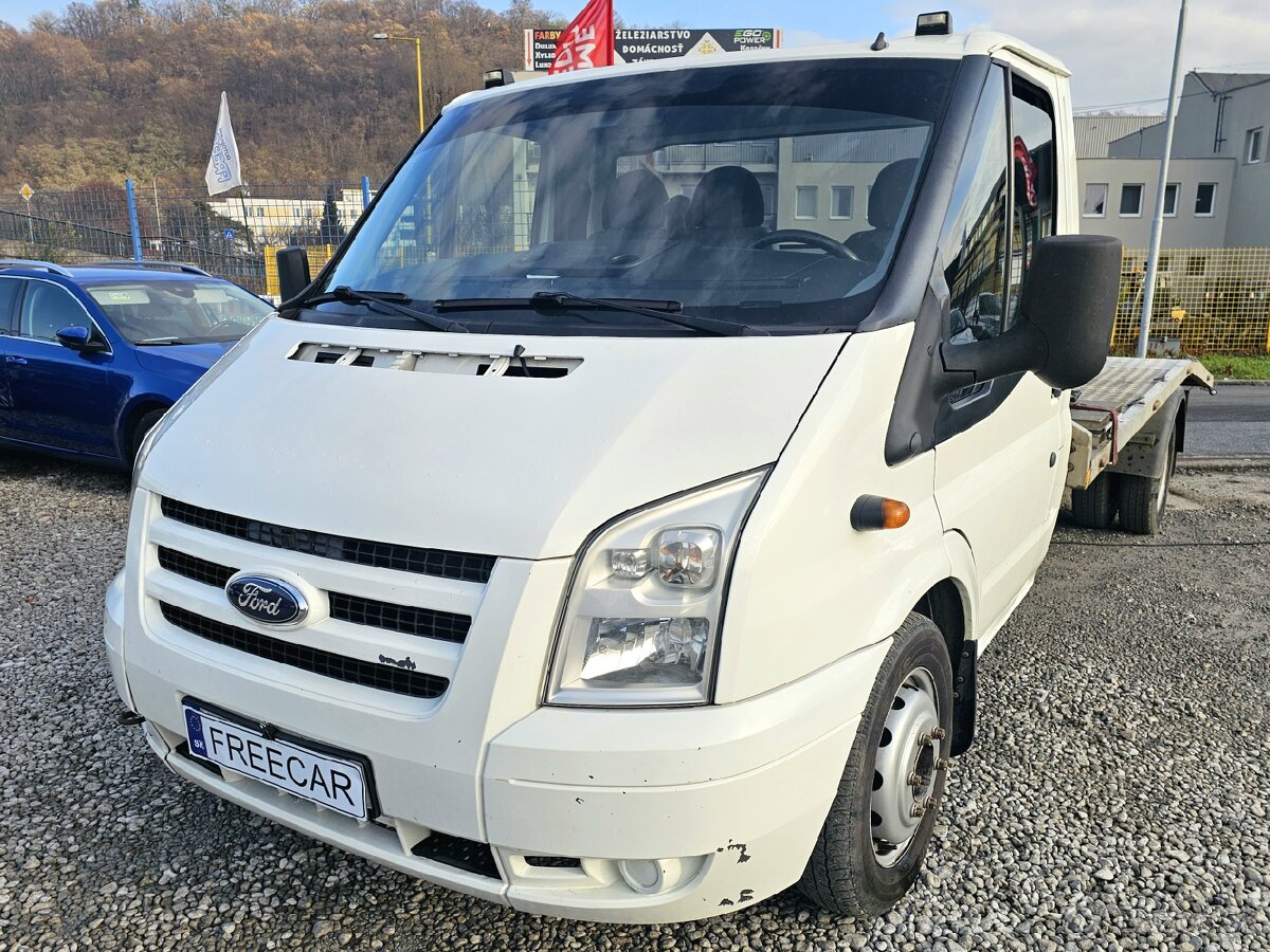 Ford Transit Odťahový špeciál