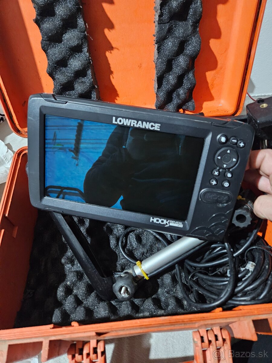 lowrance reveal 9 TS