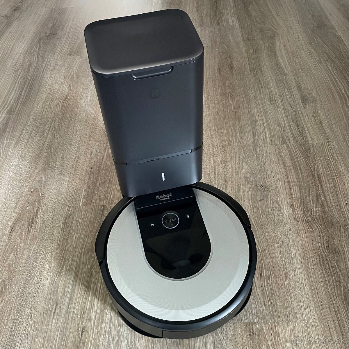 Robotický vysávač Roomba i7+ AKO NOVÝ