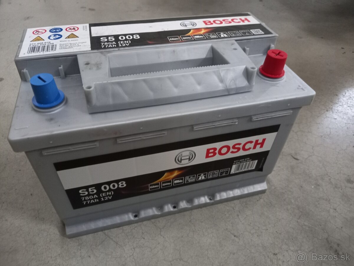 Predám autobateriu Bosch 77ah/ 780a