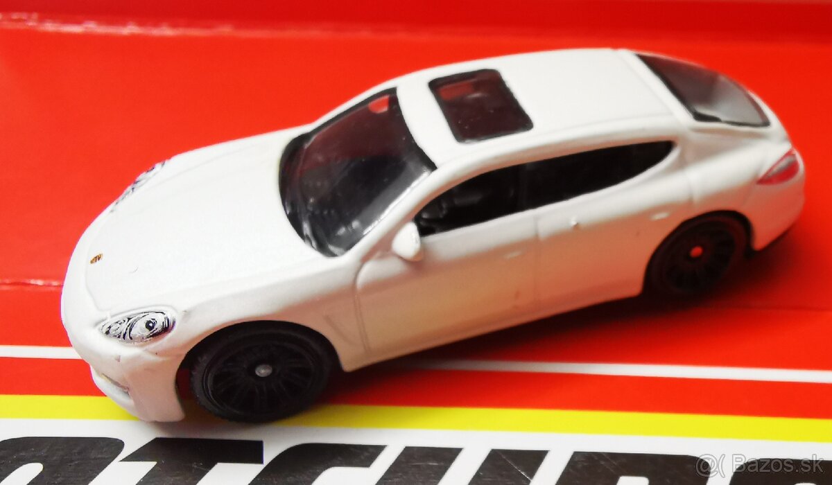 Matchbox Porsche Panamera 2010