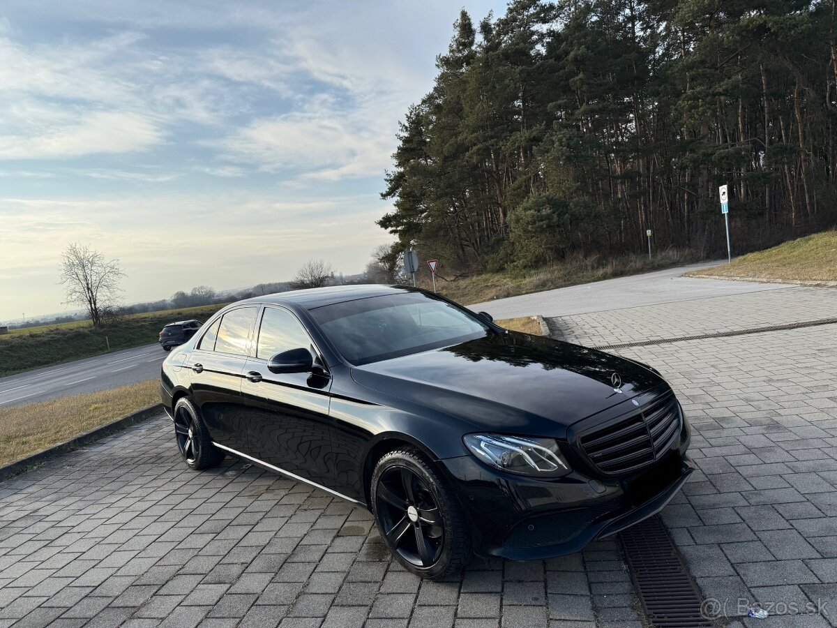 Mercedes-Benz E220CDi