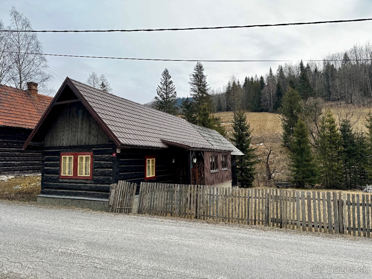 NA PREDAJ - AUTENTICKÁ ZACHOVALÁ DREVENICA NA HUTÁCH