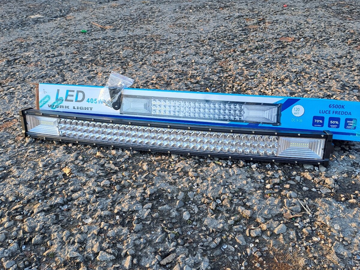 LED RAMPA 80cm - Trojradová - 405W