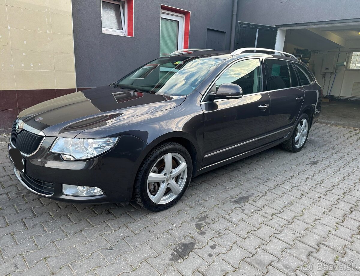 Skoda Superb elegance 3,6 V6, 4x4 DSG