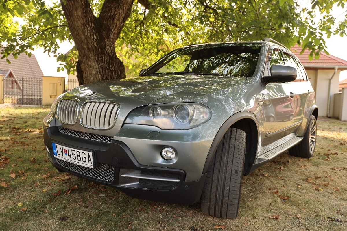 BMW X5  210kw(286 koní)