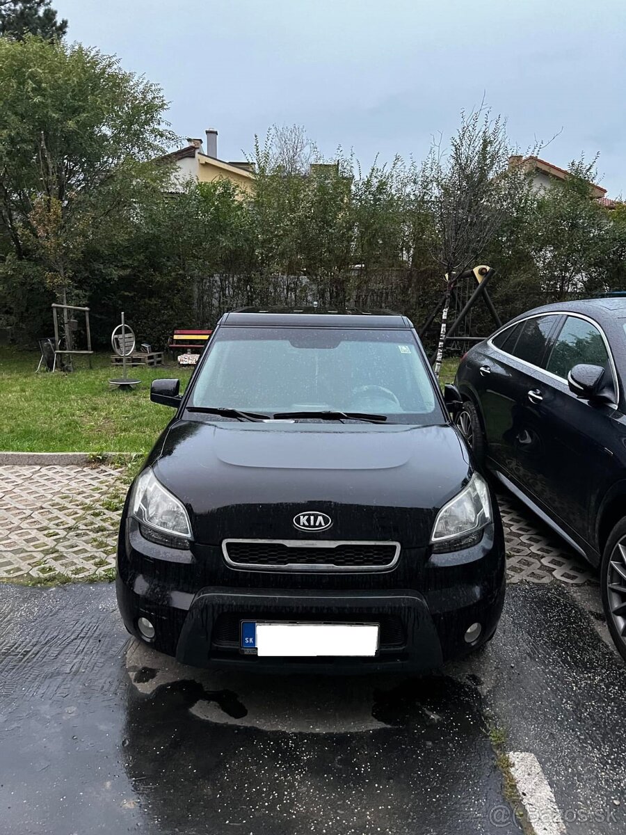 Rozpredám na náhradné diely Kia Soul 2009