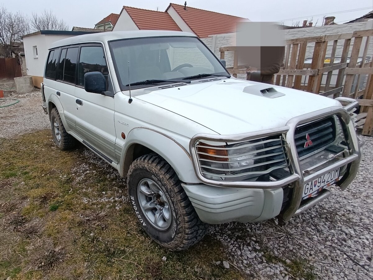 7 miestne Pajero