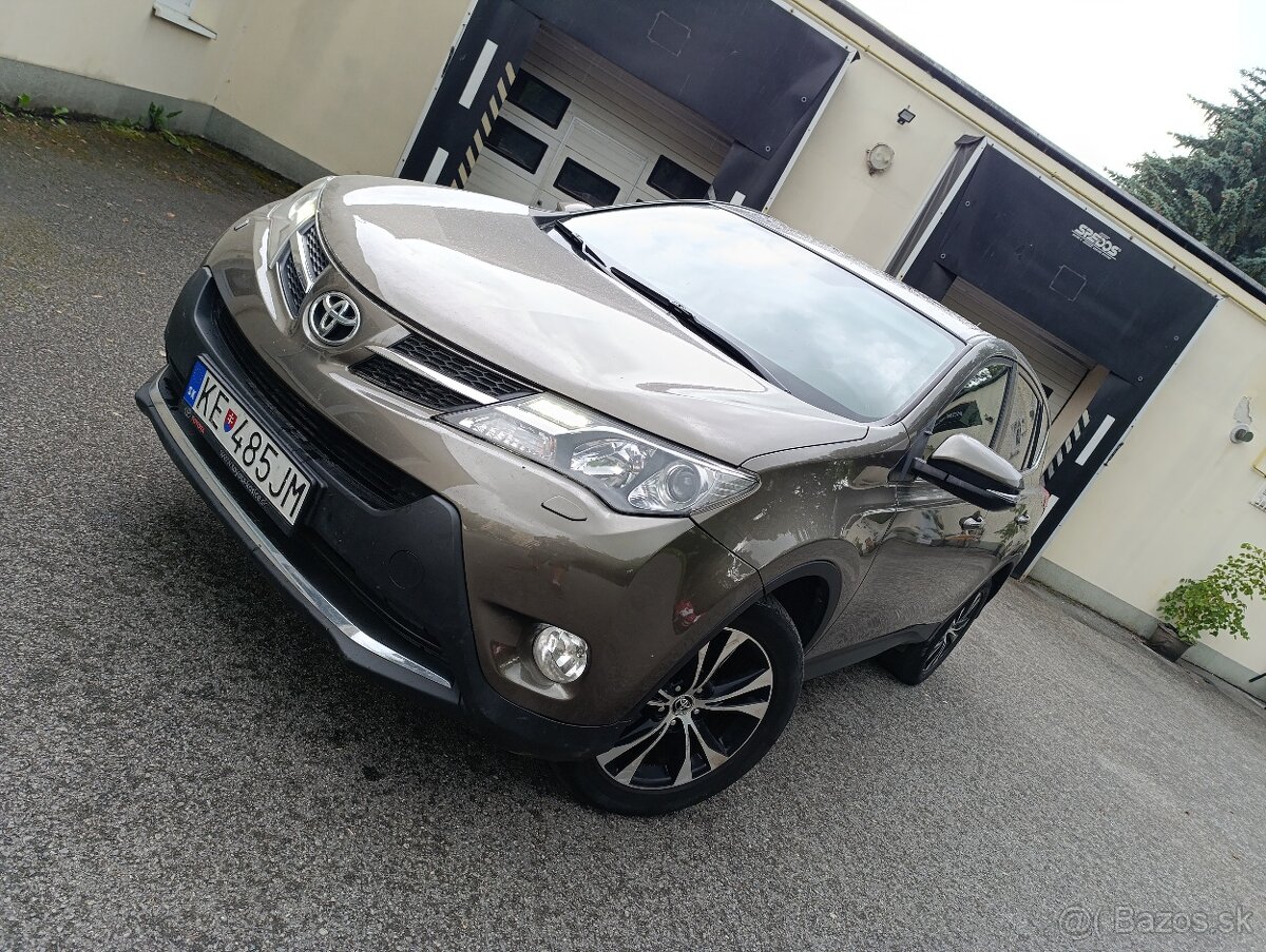 Toyota RAV4 2.2 l D-4D Activ