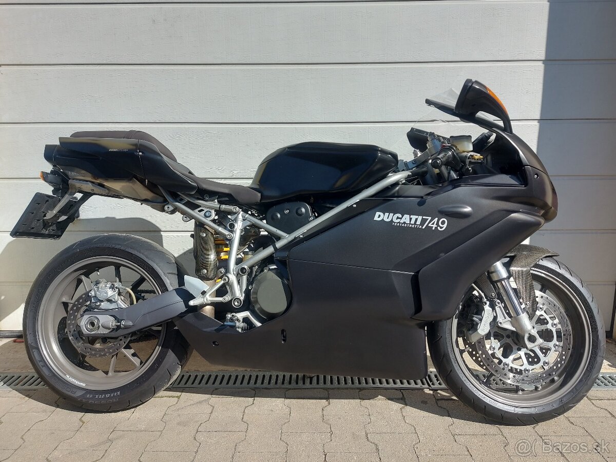 Ducati 749 Dark