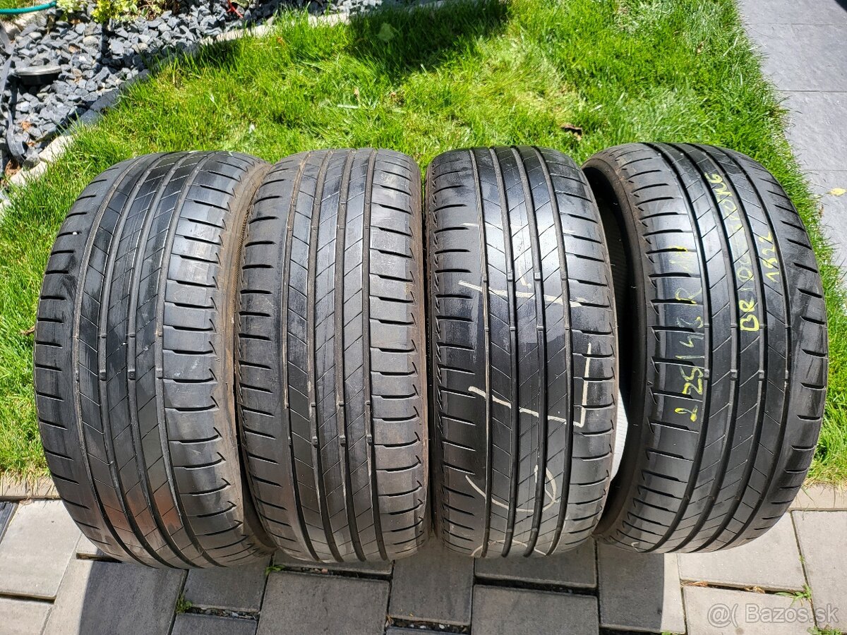 225/45 R18 Bridgestone Letne pneumatiky