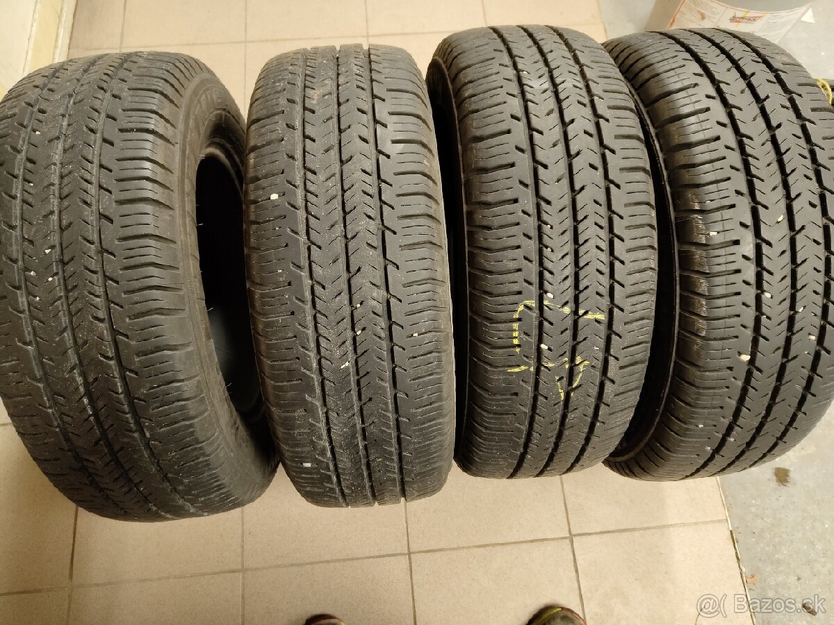 Letné Michelin Agilis 51 215/65/15c 104/102T