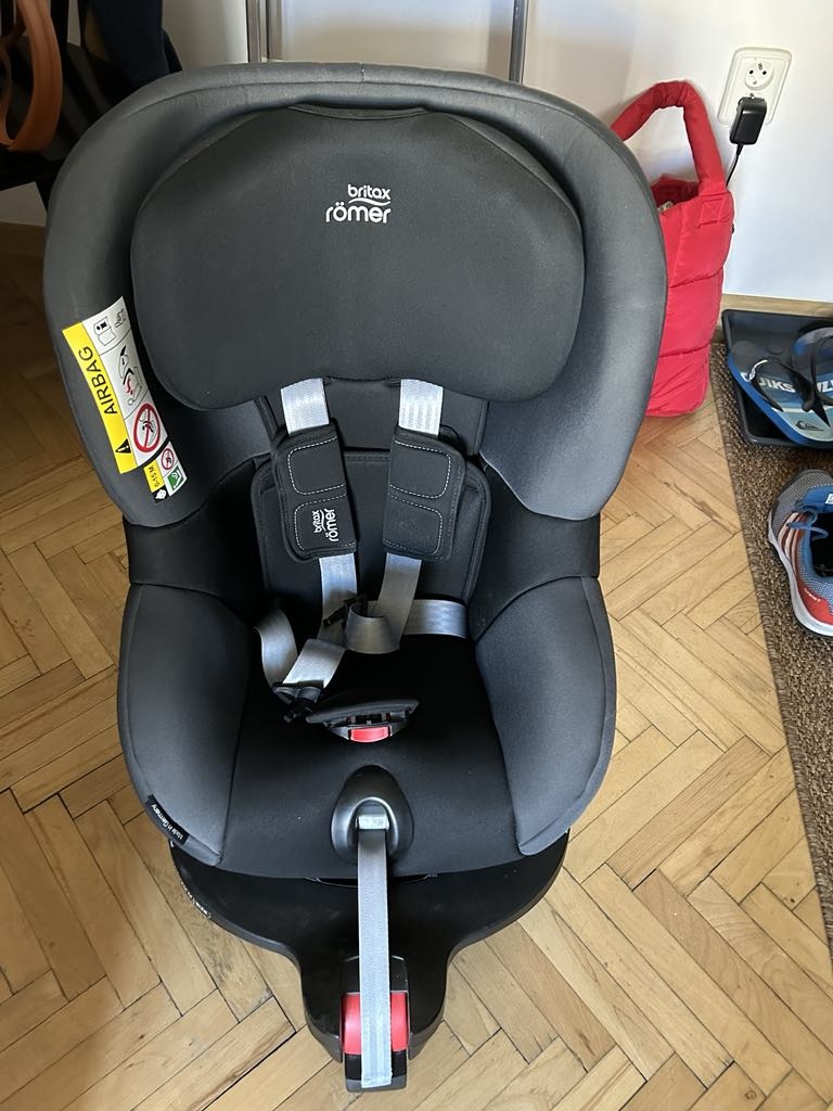 BRITAX ROMER Dualfix M Plus i-Size v excelentnom stave