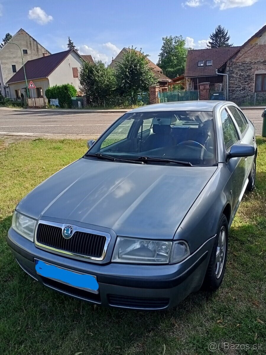 kupim octavia sedan limuzina 1.9 tdi 66kw pokazen....