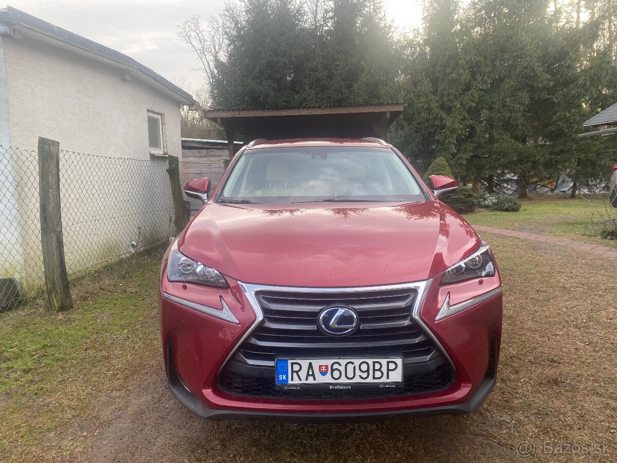 LEXUS NX 300h